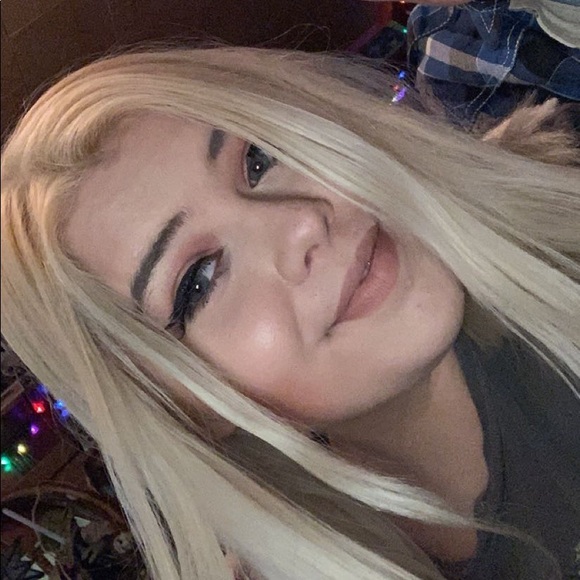 Meet your Posher, Cheryl - Picture 1 of 1